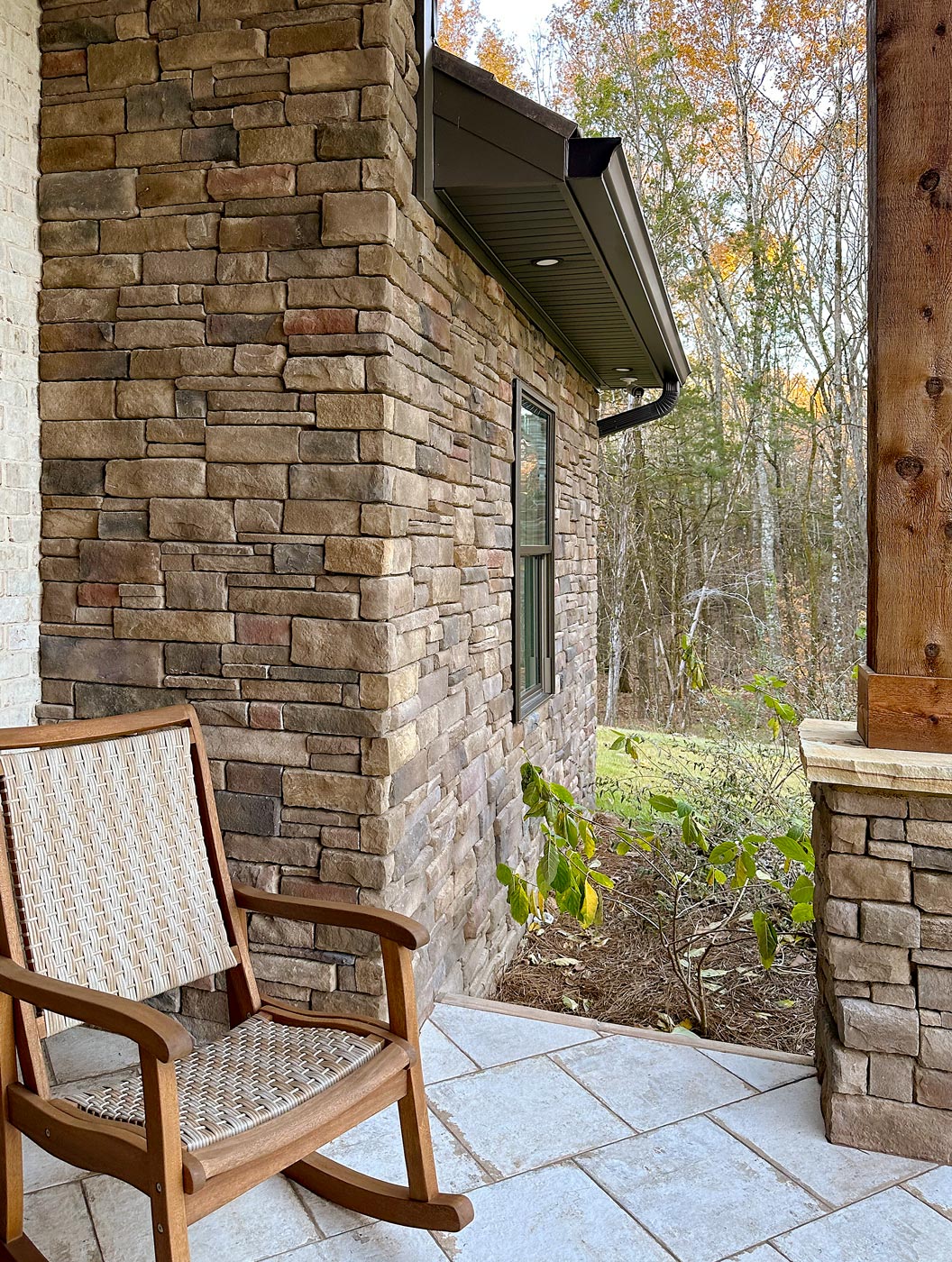 ProVia® Dry Stack Stone Veneer